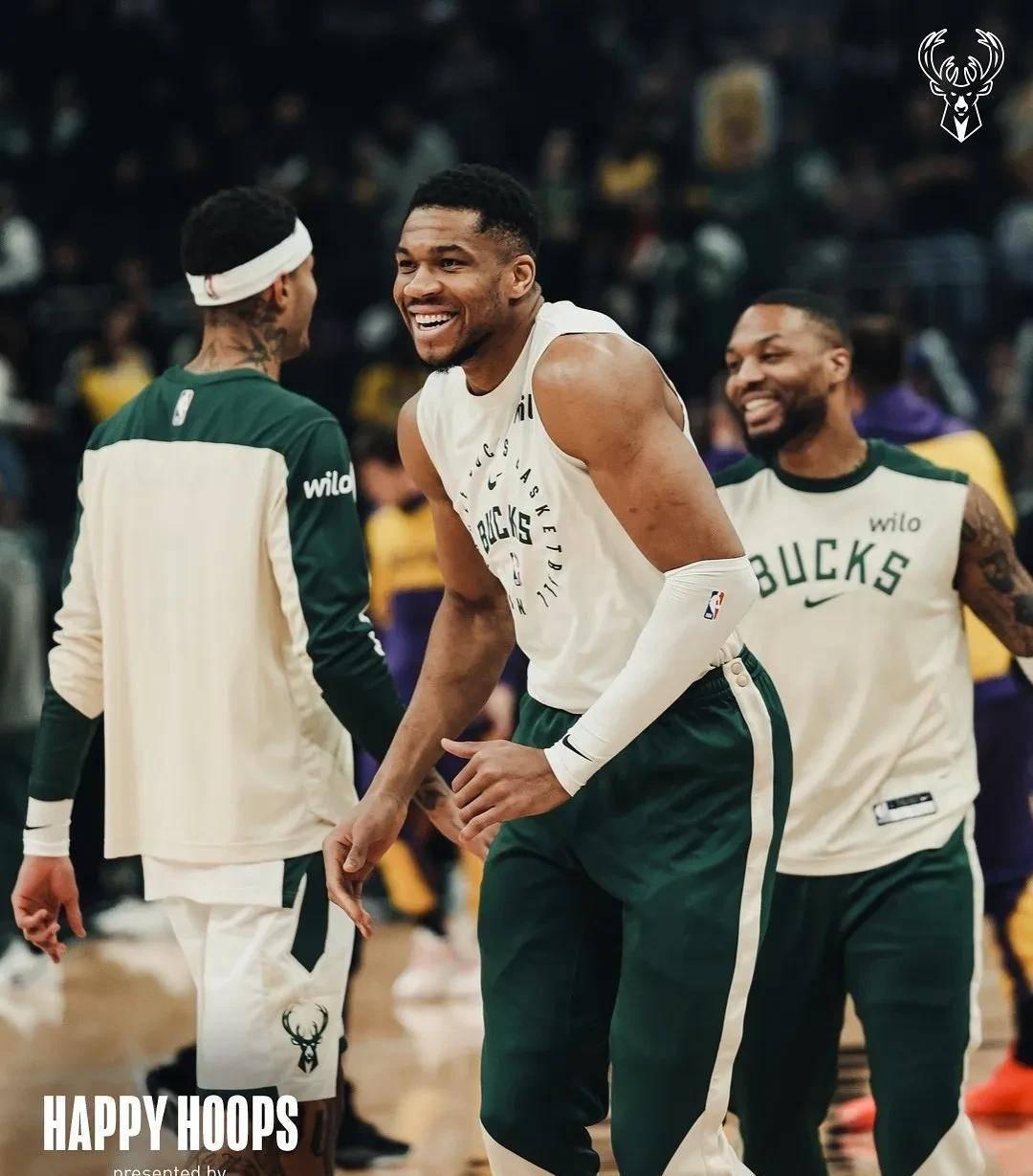 包含加时末段密尔沃基雄鹿再遭质疑——欧超杯节点到来;目标明确;球队文化再被提及的词条 包含加时末段密尔沃基雄鹿再遭质疑——欧超杯节点到来;目标明确;球队文化再被提及的词条