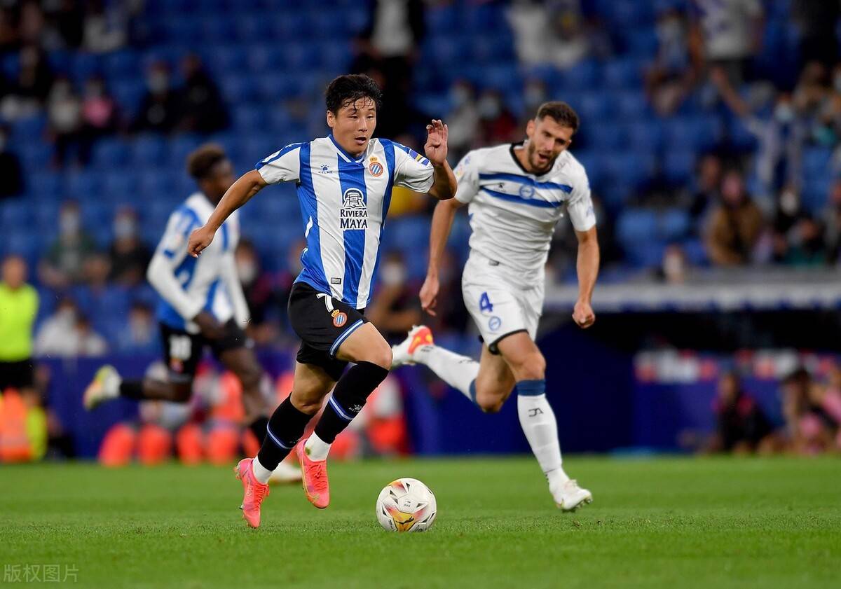 西汉姆冲刺阶段单刀错失，志在西甲名次提升，质疑声仍在，团队化学反应显著的简单介绍