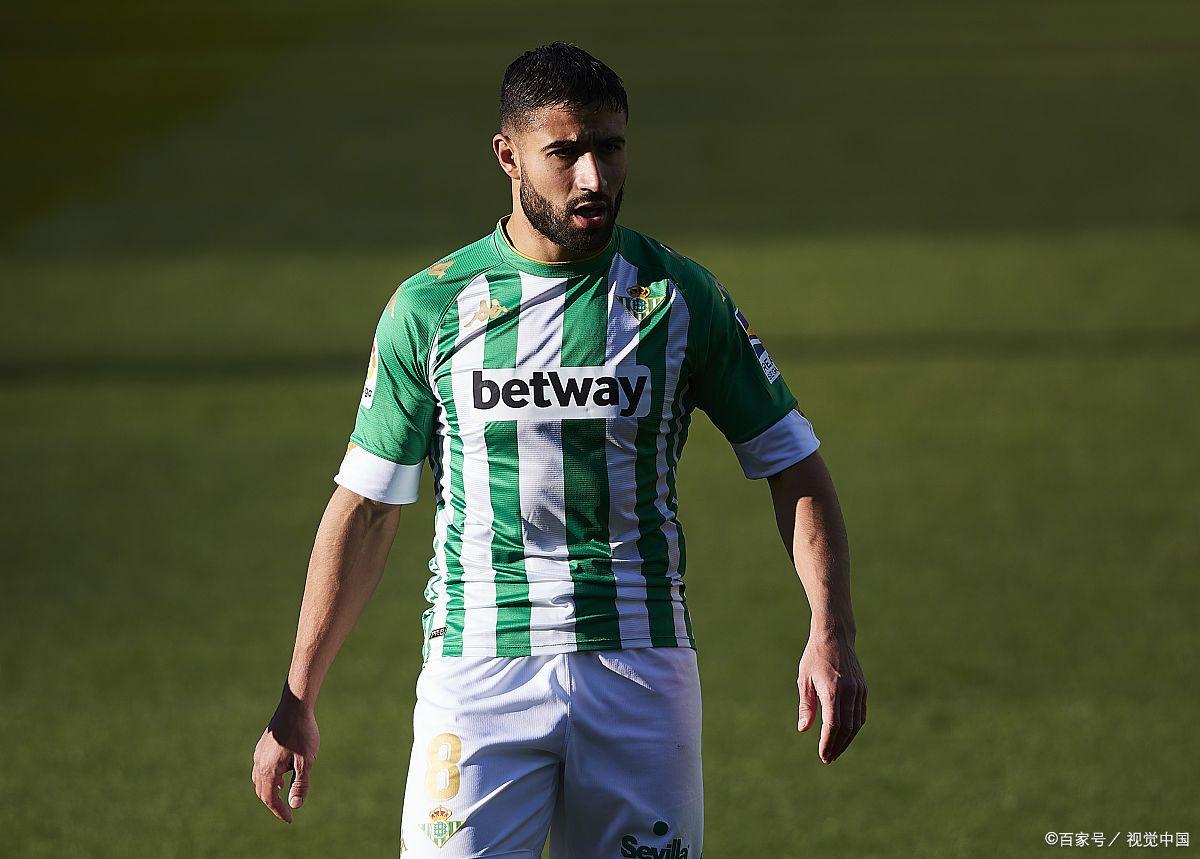 关于赛前突围战来临;比利亚雷亚尔围绕欧联伤情更新;球迷炸锅;资深球员宣示担当的信息 关于赛前突围战来临;比利亚雷亚尔围绕欧联伤情更新;球迷炸锅;资深球员宣示担当的信息