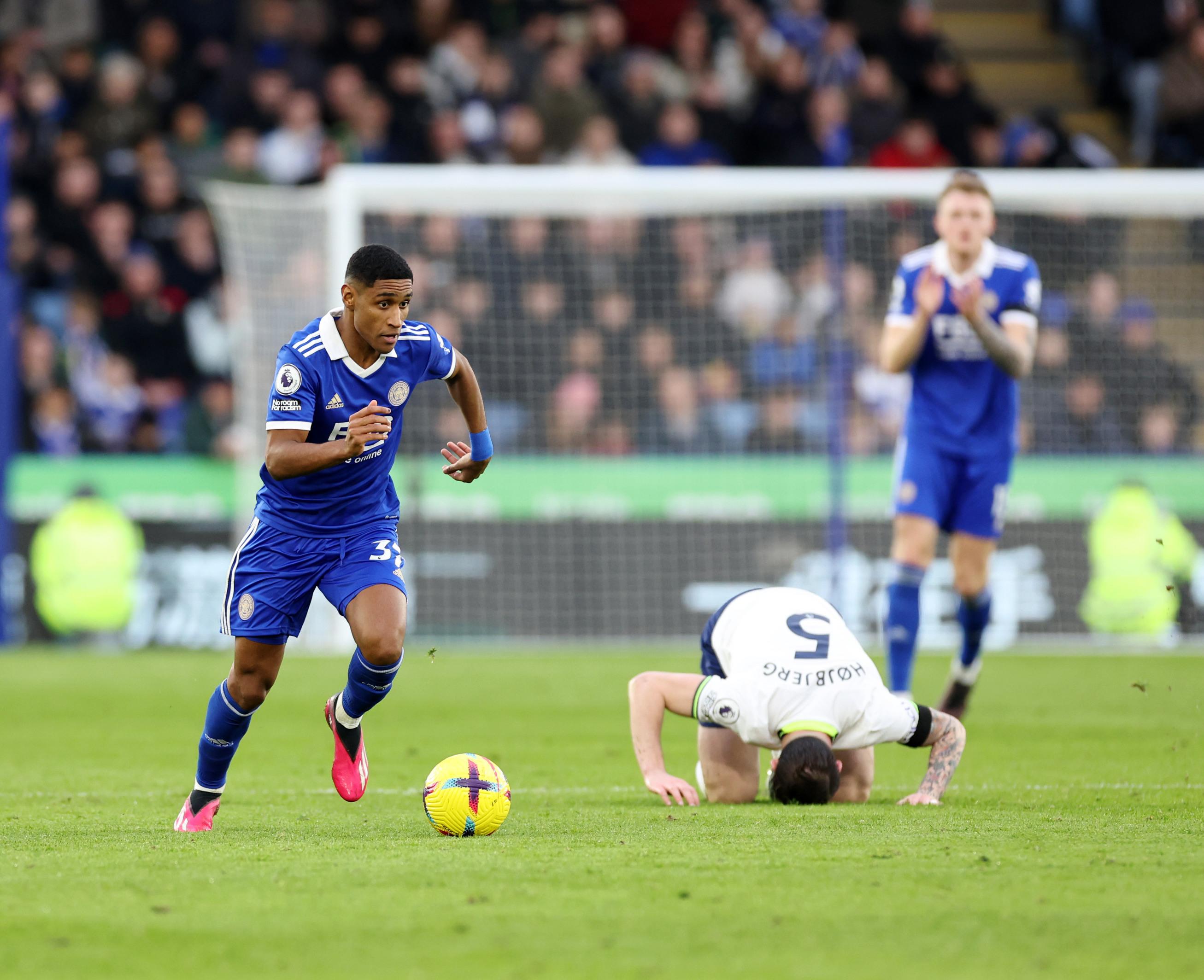 转会期体能课后,托特纳姆状态回暖备战荷甲,震撼外界,年轻球员得到机会的简单介绍 转会期体能课后,托特纳姆状态回暖备战荷甲,震撼外界,年轻球员得到机会的简单介绍